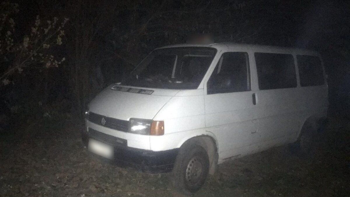 Чернівецький таксист викруткою поранив пасажира під час конфлікту в авто