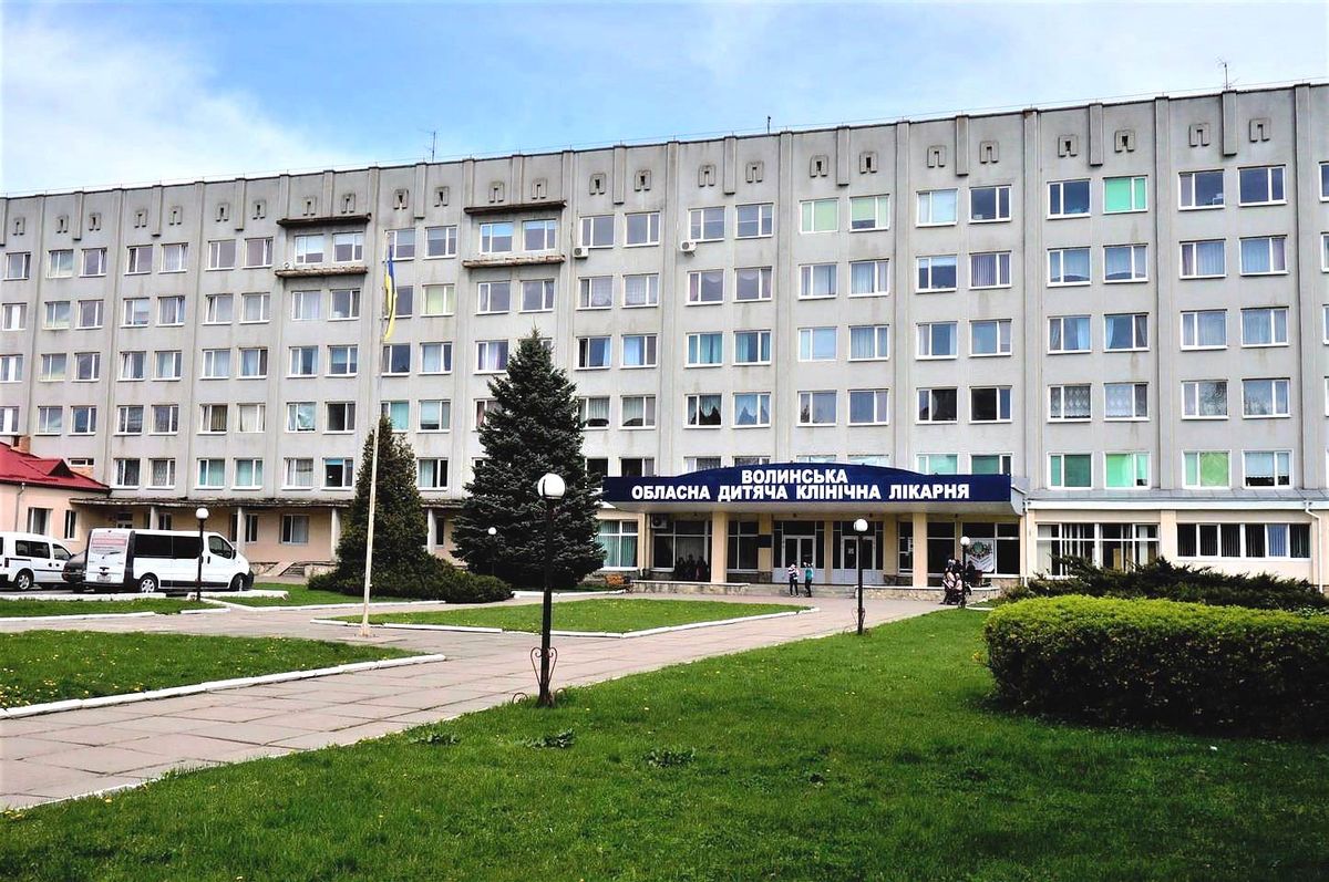 Восьмирічна дівчинка з Луцька померла після вживання каштанів