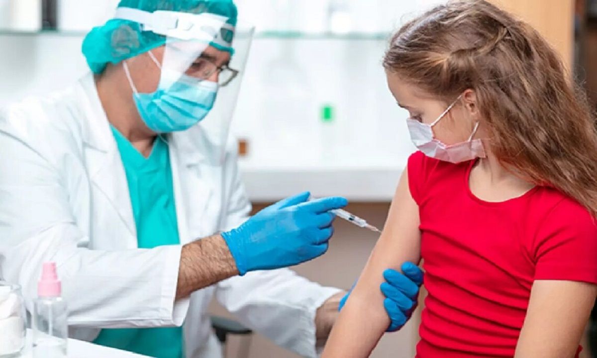 В Україні почали вакцинувати дітей від ковіду