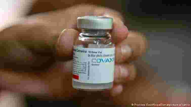 ВООЗ схвалила восьму вакцину проти коронавірусу