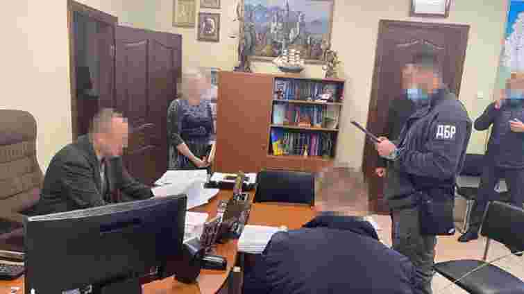 Суд на Луганщині ухвалював рішення від імені відсутньої судді