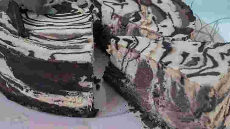 Шоколадно-ванільний пиріг без борошна. Рецепт дня