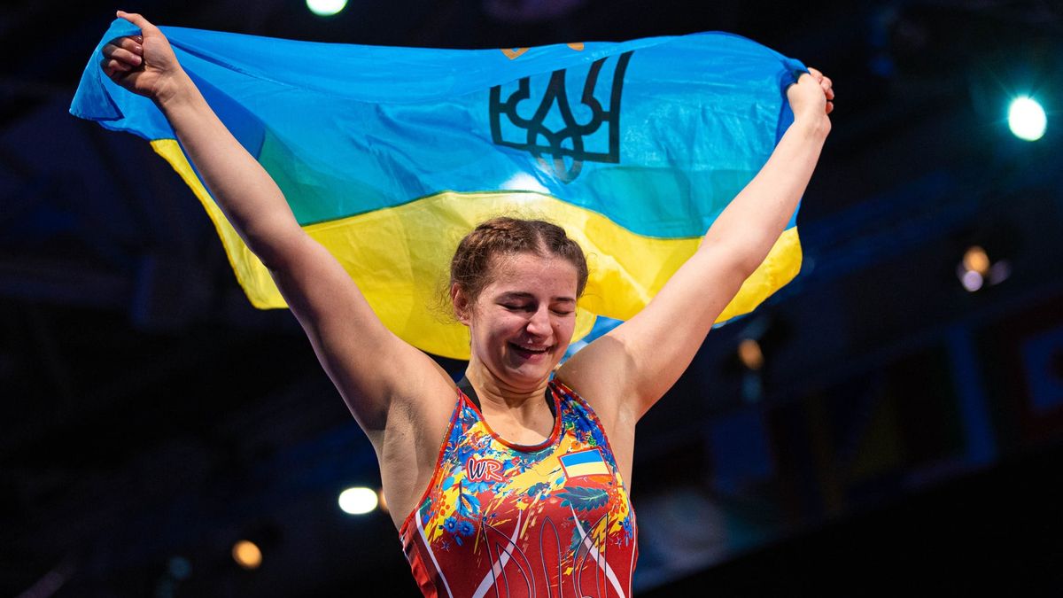 Три вихованки львівського коледжу стали чемпіонками світу з боротьби