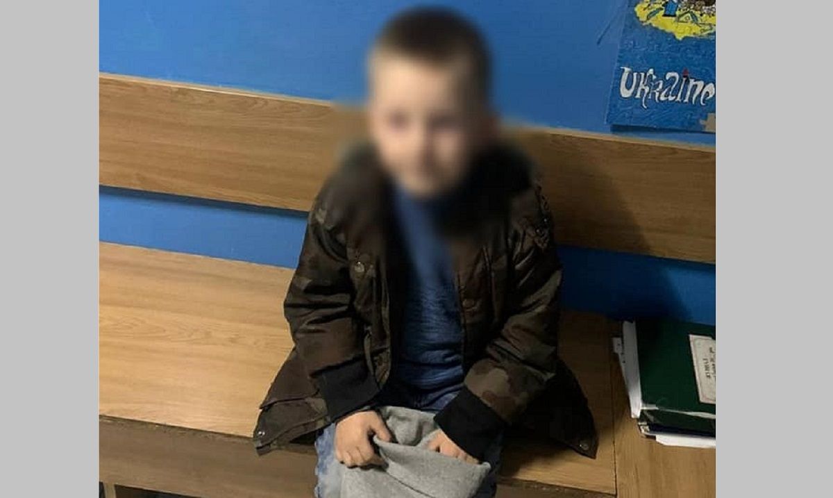 Знайдену біля п'яної матері дитину забрали у львівський притулок