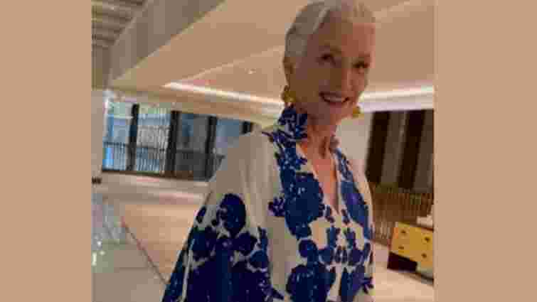 Мати Ілона Маска одягнула вишиванку львівської дизайнерки