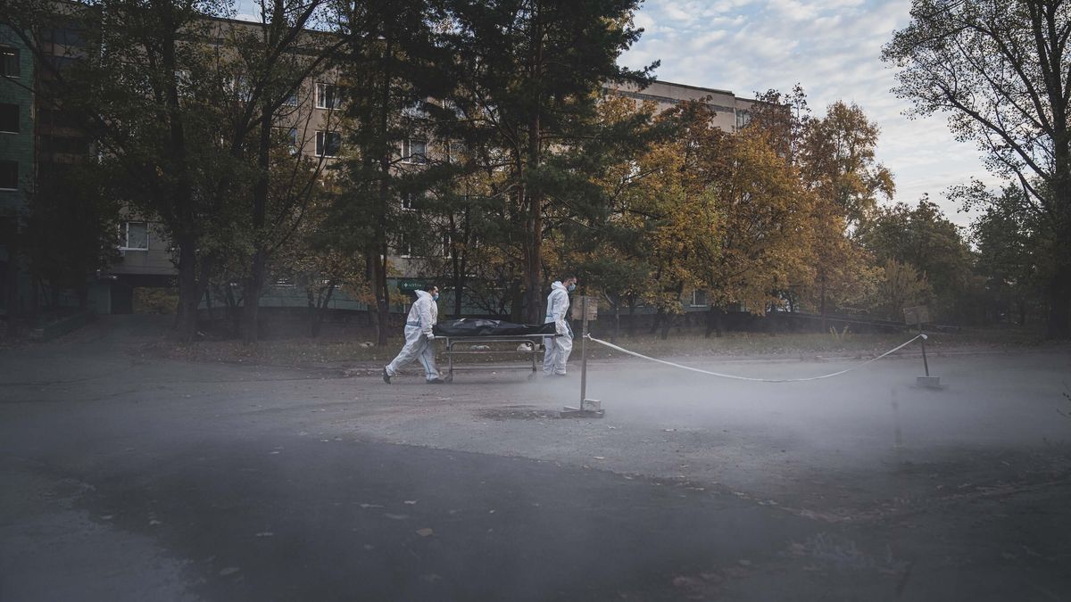 За минулу добу в Україні померли 833 хворих на коронавірус
