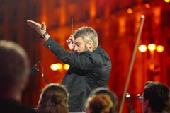 Стати Кирилом Карабицем