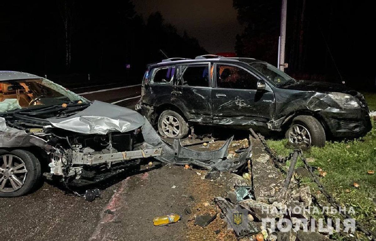 Внаслідок нічної ДТП на Волині госпіталізували двох жінок
