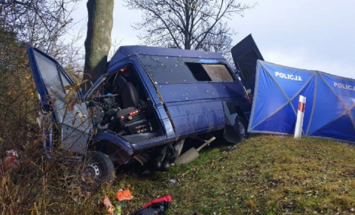 Двоє молодих українців загинули у аварії мікроавтобуса в Польщі