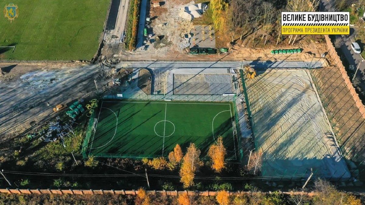 У Сокалі триває ремонт фізкультурно-спортивного комплексу «Сокіл»