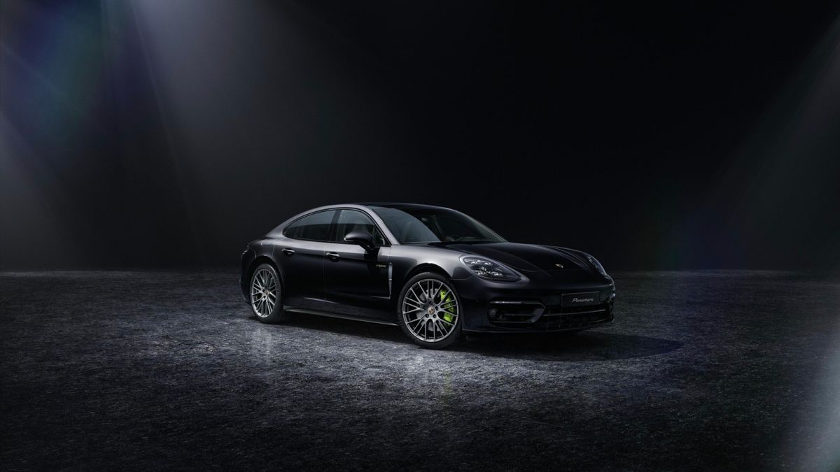 Porsche представляє спеціальну версію Panamera