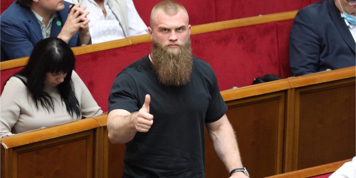 Скандального депутата Артема Дмитрука виключили з фракції «Слуга народу»