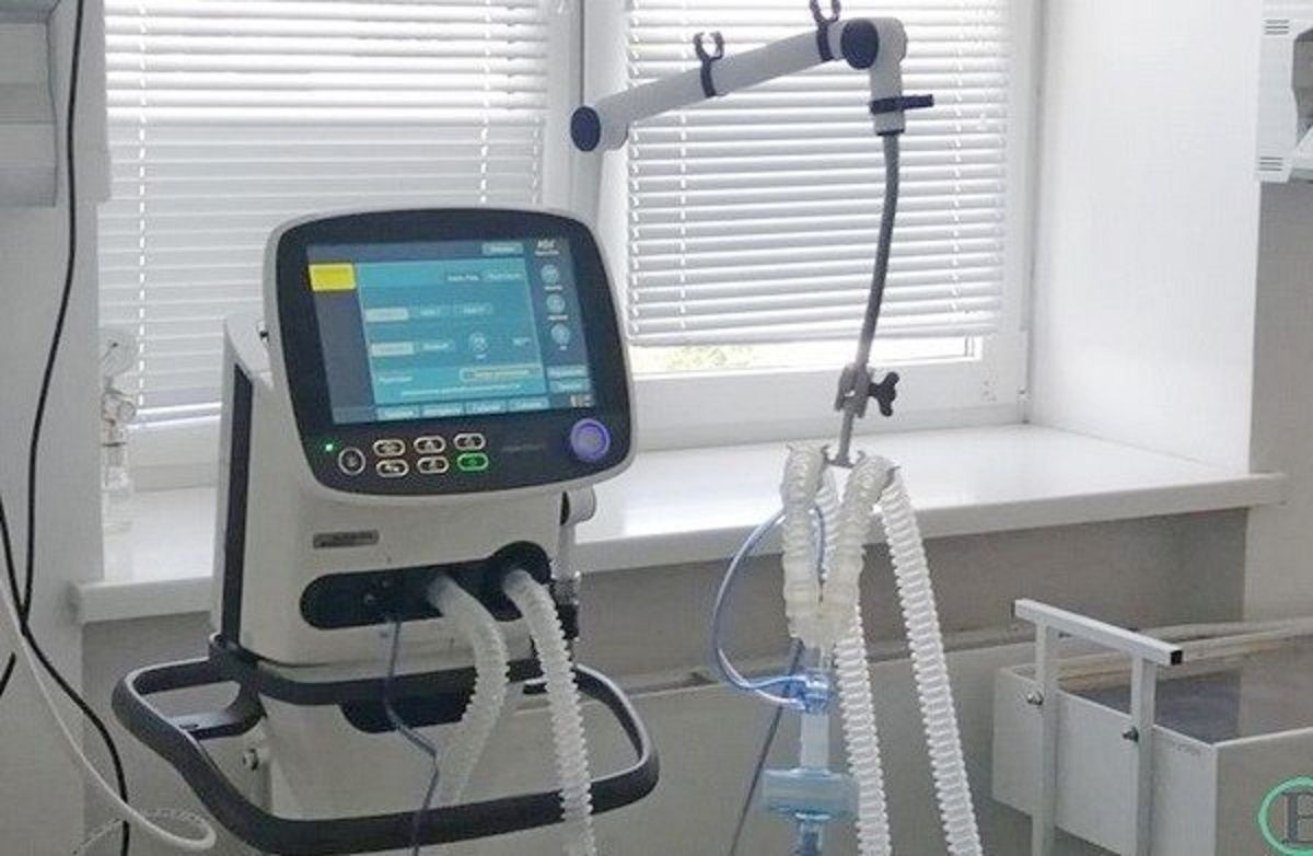У Києві викрили масштабне розкрадання грошей на закупівлі апаратів ШВЛ