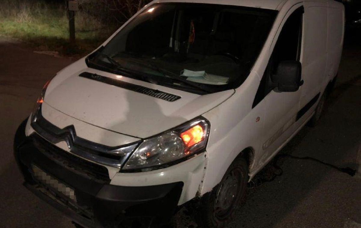 У Стрийському районі автомобіль на смерть збив велосипедиста