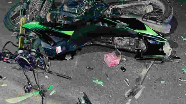 Під час обгону автомобіля у Коломиї розбився 20-річний мотоцикліст