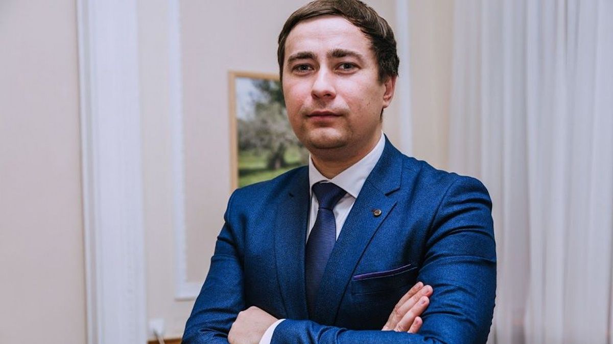 Суд арештував підозрюваних в замаху на міністра Романа Лещенка 
