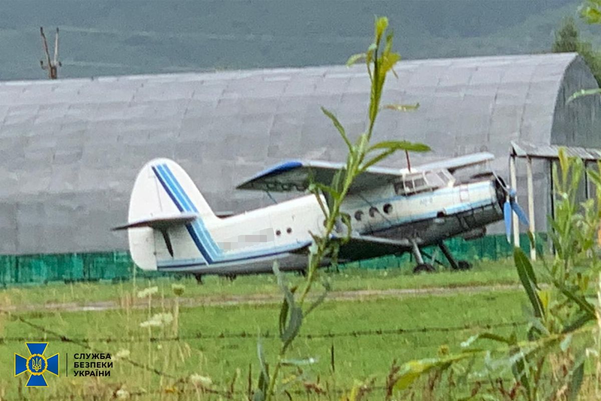 Пілоту «кукурузника» з Коломиї загрожує півроку ув'язнення за незаконний політ