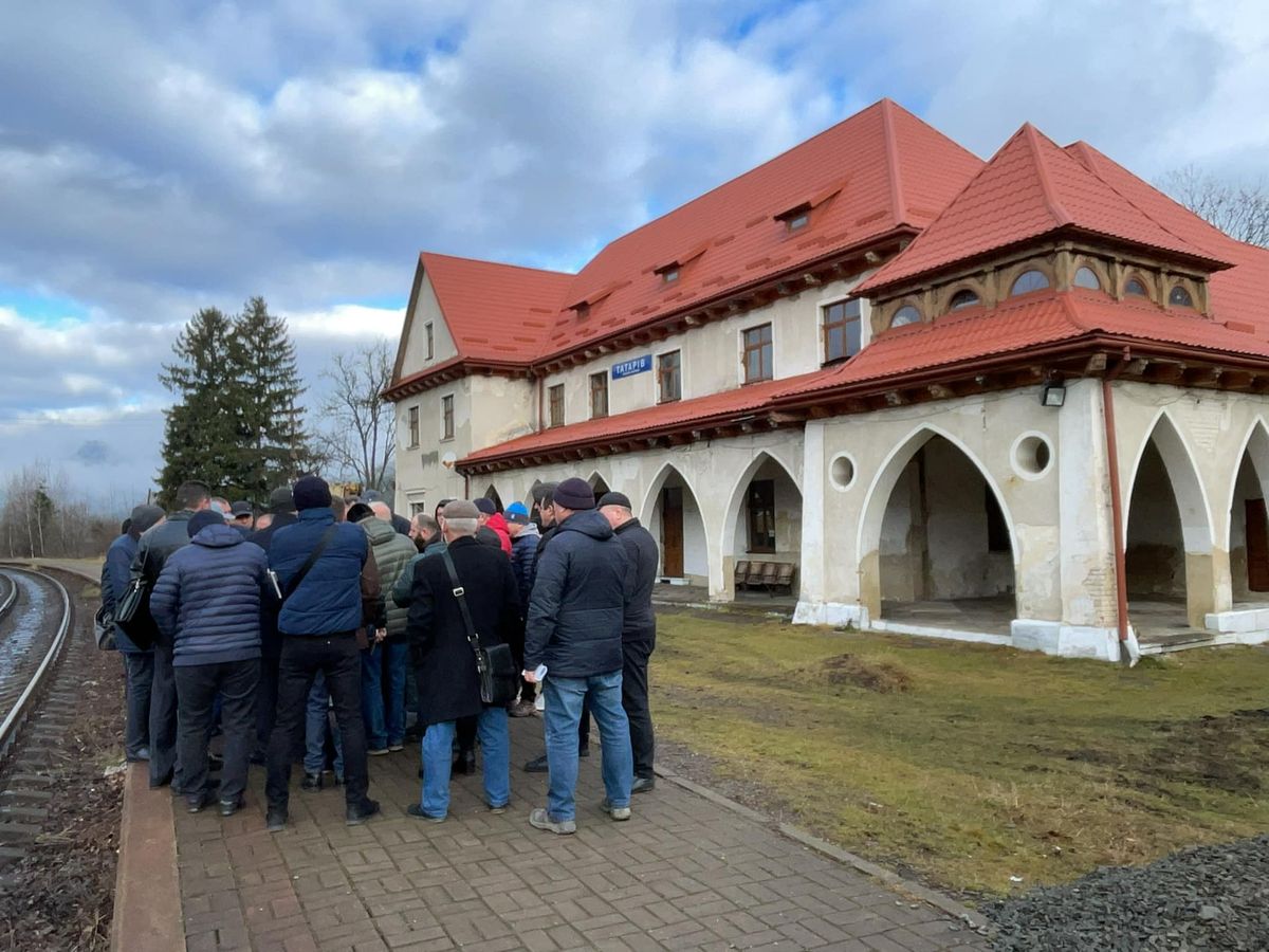 Біля Буковелю розпочалася реконструкція залізничної станції «Татарів»