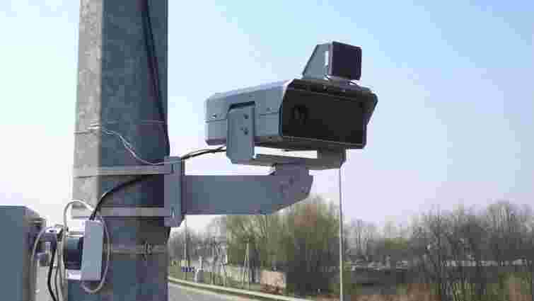 На дорогах Рівненщини встановили ще дві камери автофіксації порушень ПДР