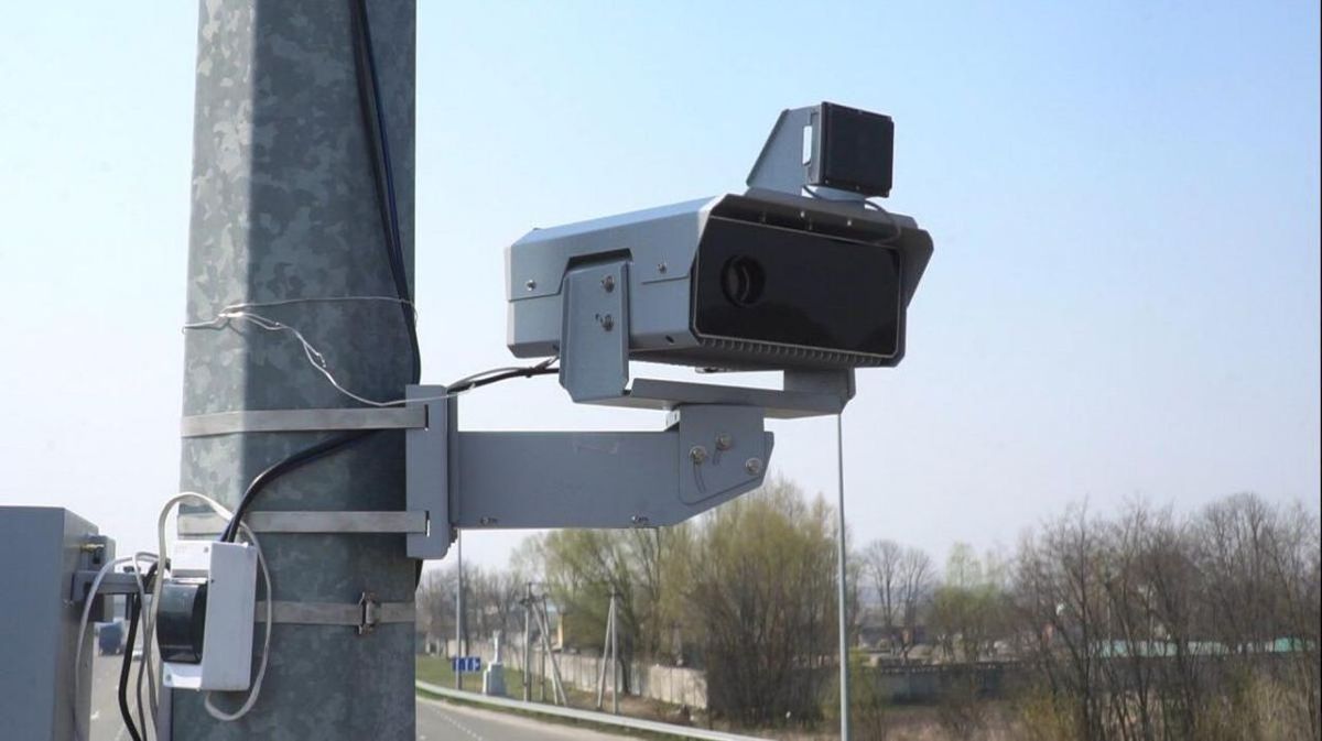 На дорогах Рівненщини встановили ще дві камери автофіксації порушень ПДР