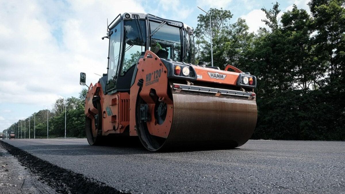 З Чернівців до Хотина відремонтують дорогу за понад 1 млрд грн