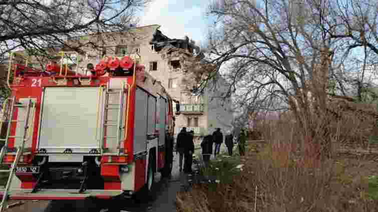 Вибух газу зруйнував два поверхи житлового будинку у Новій Одесі