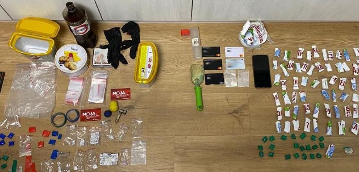 Двоє львів'ян організували збут наркотиків на території області
