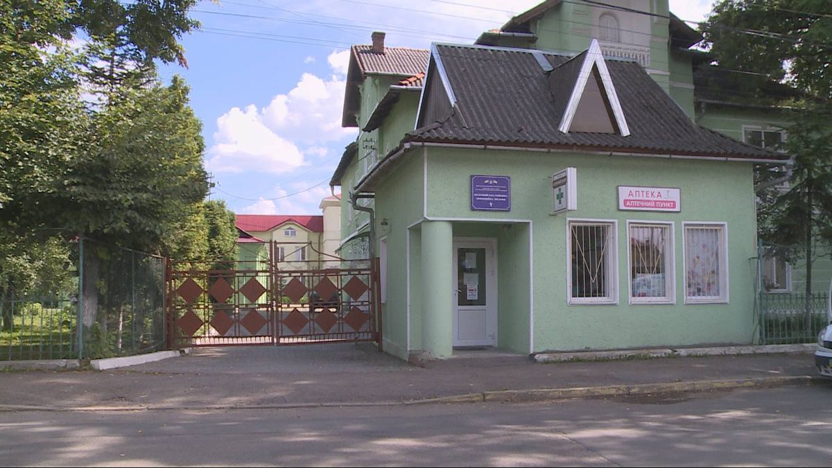 На Прикарпатті сім'я з дитиною отруїлася домашнім паштетом
