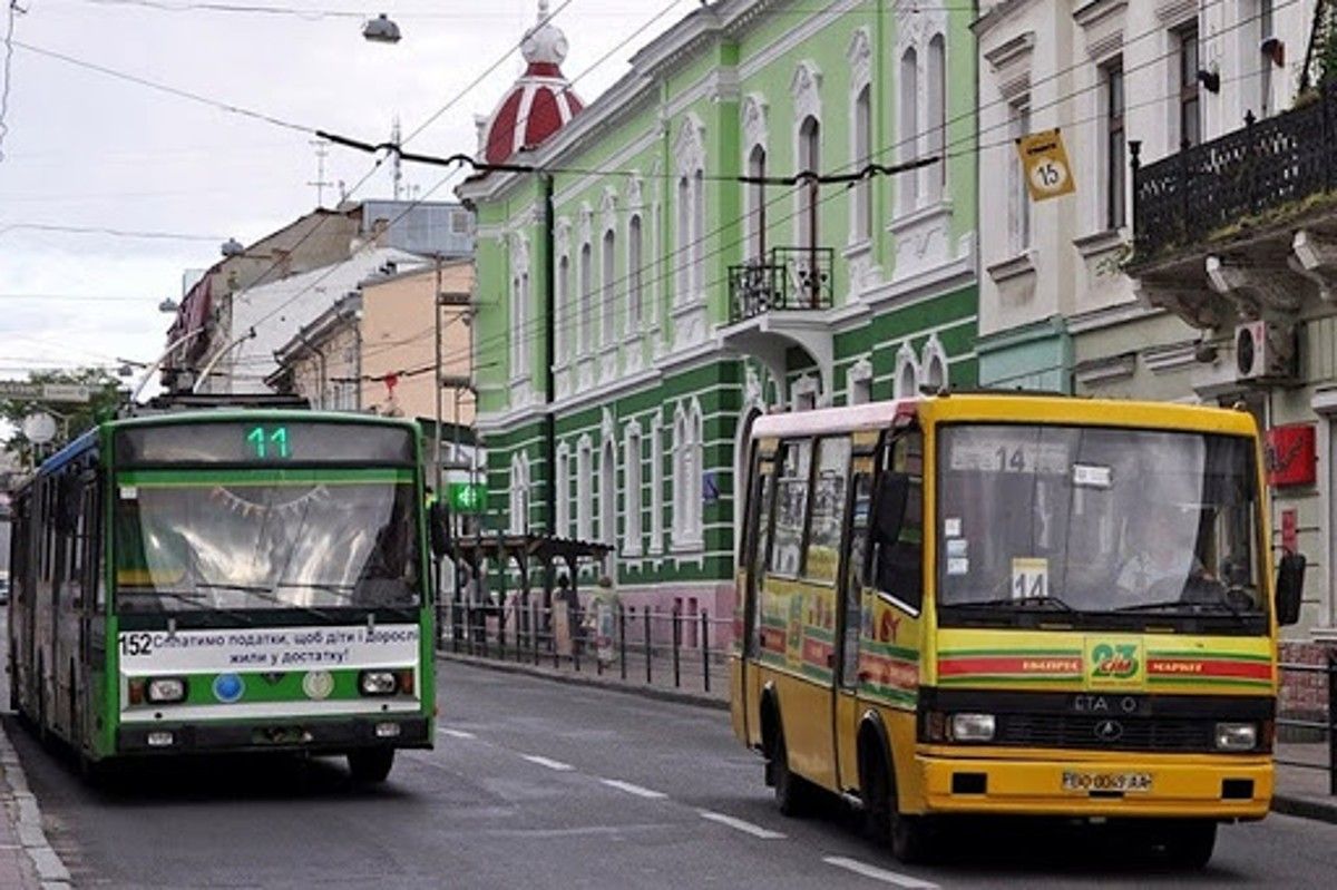Мер Тернополя анонсував послаблення карантинних обмежень у транспорті