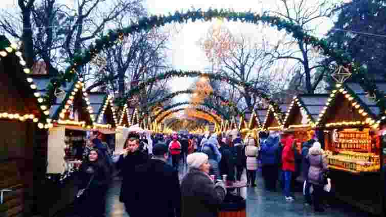 Традиційний різдвяний ярмарок у Львові розпочнеться 17 грудня