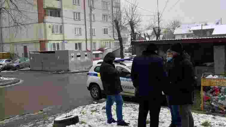 Під під'їздом будинку у Тернополі вбили 22-річну дівчину