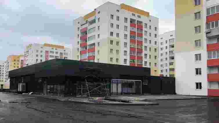 У Харкові під виглядом реконструкції квартири збудували величезний магазин 