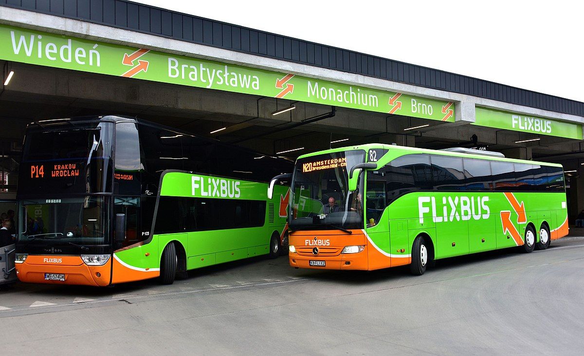 FlixBus запускає три нові міжнародні рейси через Львів