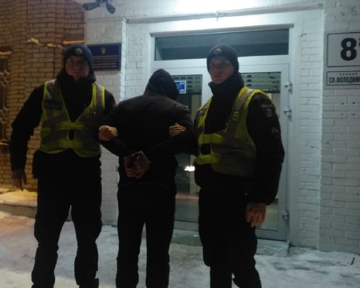 У Червонограді 32-річний чоловік до смерті побив пенсіонера