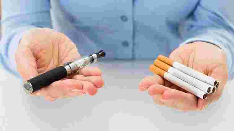 Верховна Рада прирівняла електронні сигарети до звичайних