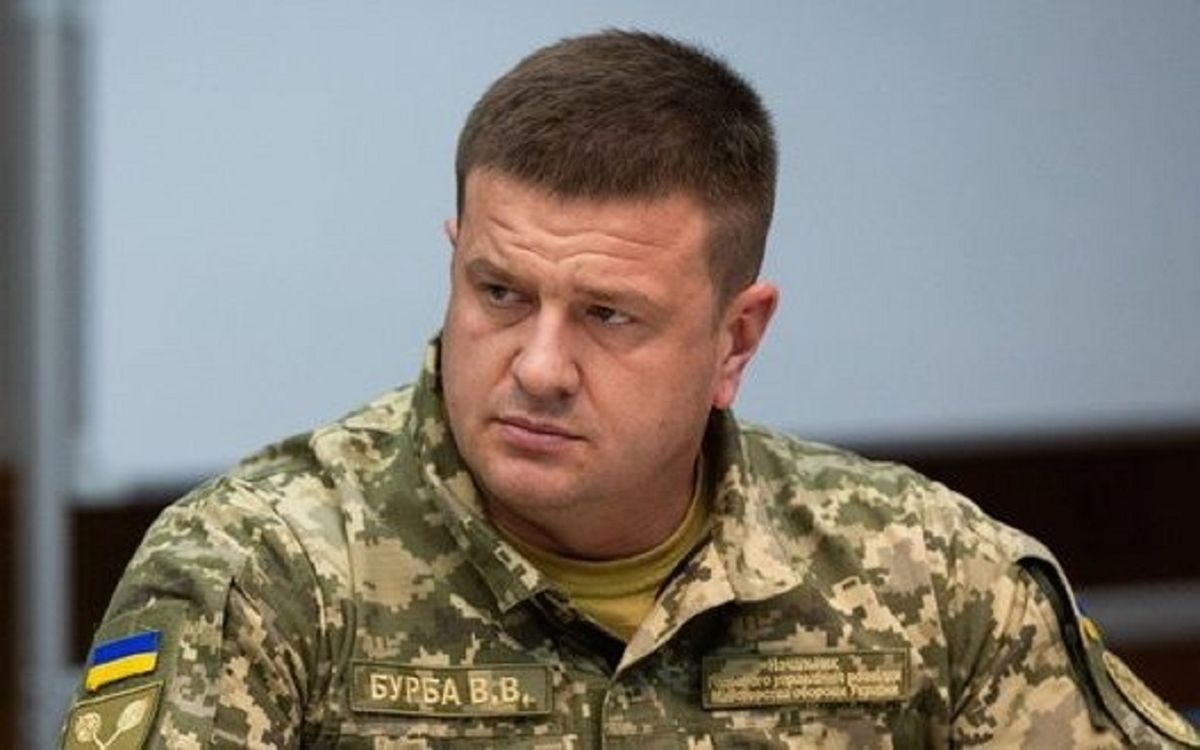 Екс-голова військової розвідки Василь Бурба звільнився з армії