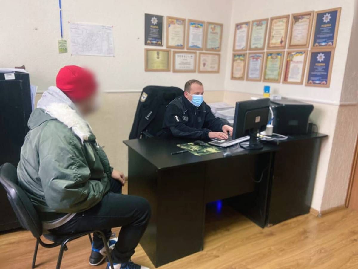У Косові п'яний 21-річний чоловік побив дружину та поліцейського

