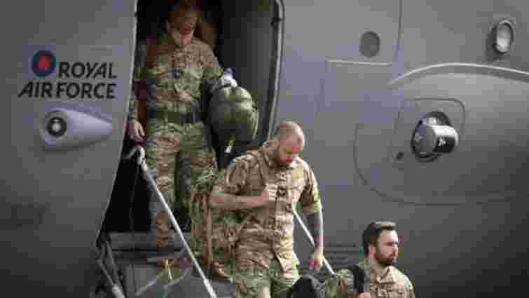Британський міністр назвав «малоймовірною» відправку військових в Україну