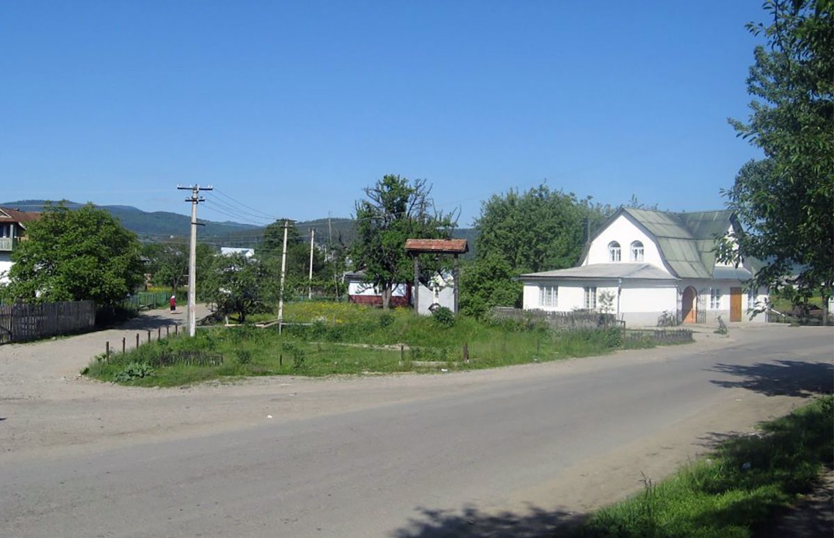 У нічній ДТП біля Яремча загинув 63-річний пішохід
