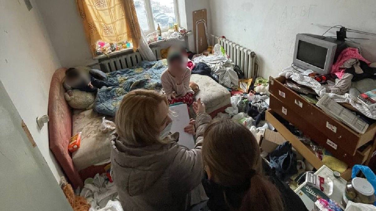 Поліція вилучила 4-річного хлопчика у тернополянки, яка поскаржилась на погрози чоловіка