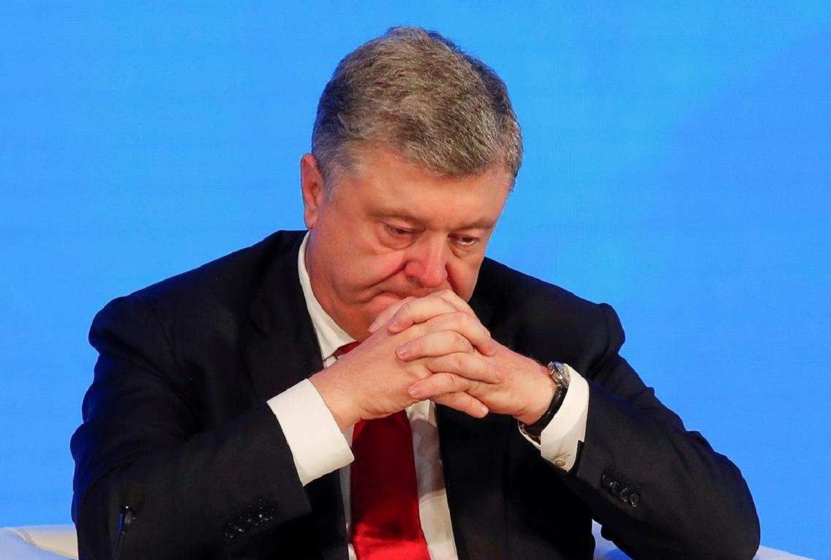 Екс-президенту Петру Порошенку оголосили підозру у державній зраді