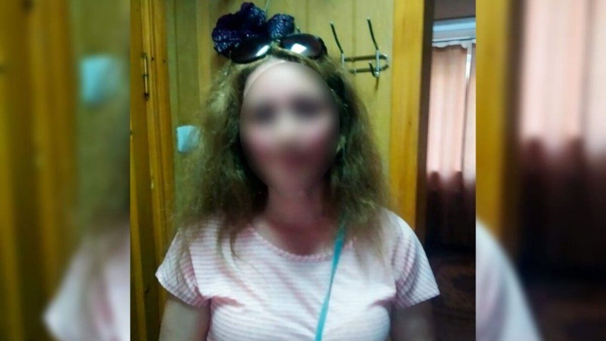 Мешканку Чернівців посадили на три роки за пограбування офісу швидких кредитів