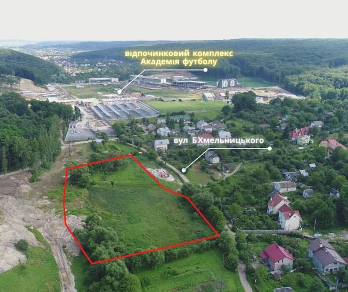 Замість дач для атовців у Винниках планують багатоквартирне будівництво