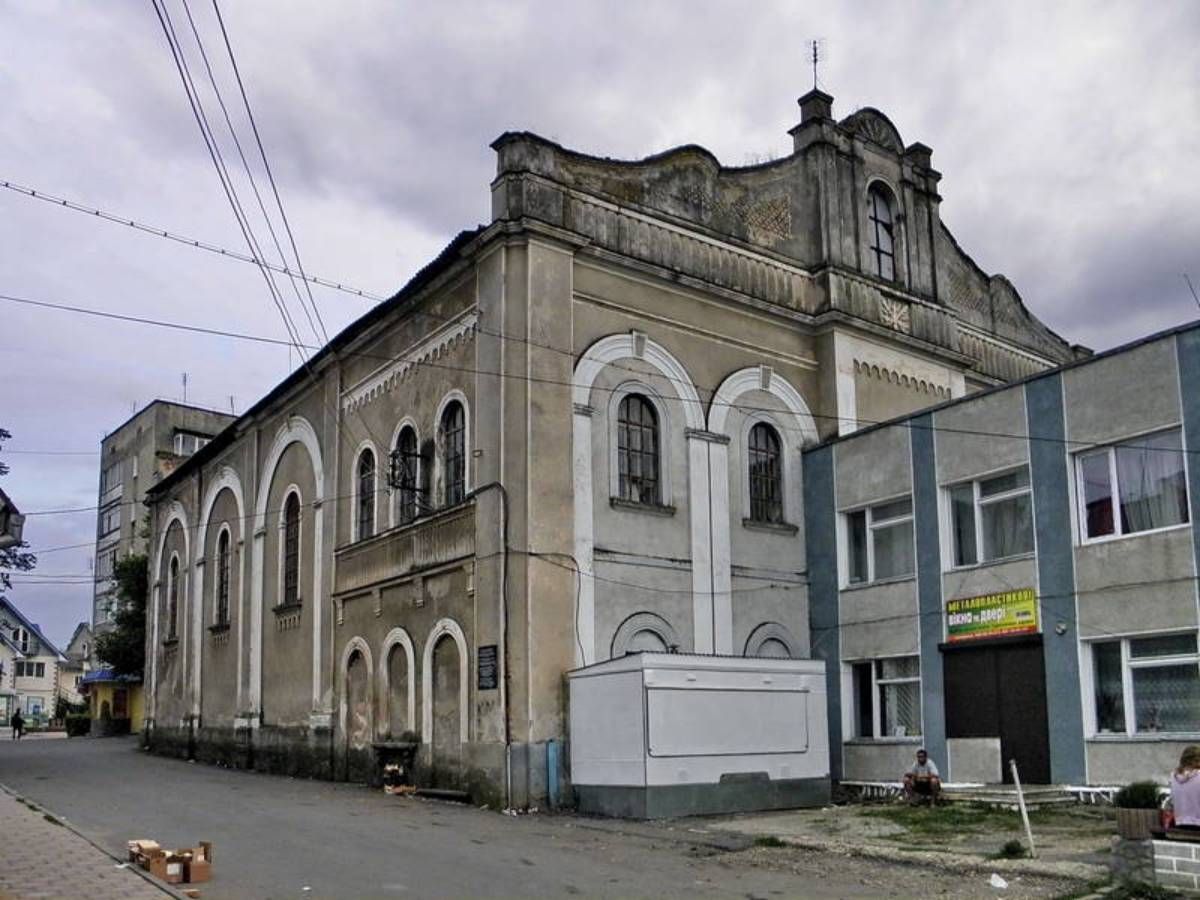 Чотирьох осіб госпіталізували внаслідок отруєння чадним газом у Городенці

