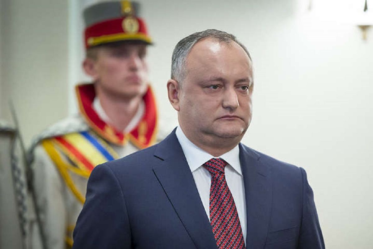 Екс-президенту Молдови інкримінують розкрадання грошей на імпорті електроенергії з України