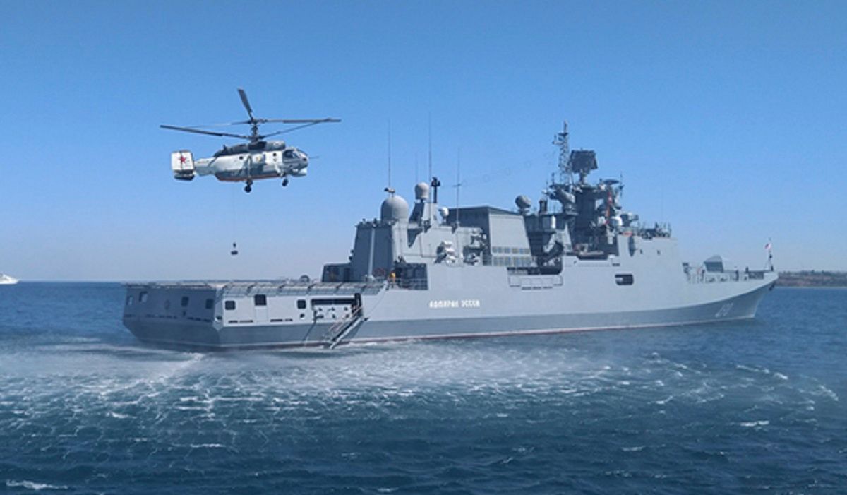 Україна закрила російським кораблям доступ у свої внутрішні води