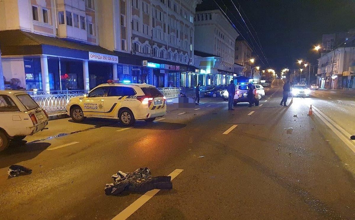 У Рівному п’яний водій збив 27-річного військового та втікав від поліції