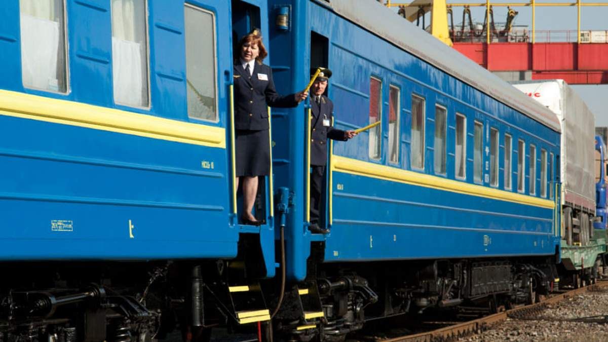 «Укрзалізниця» додала понад тисячу квитків у західному напрямку перед Різдвом