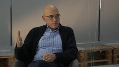 «Історія України полягає у тому, що хтось за щось бився»