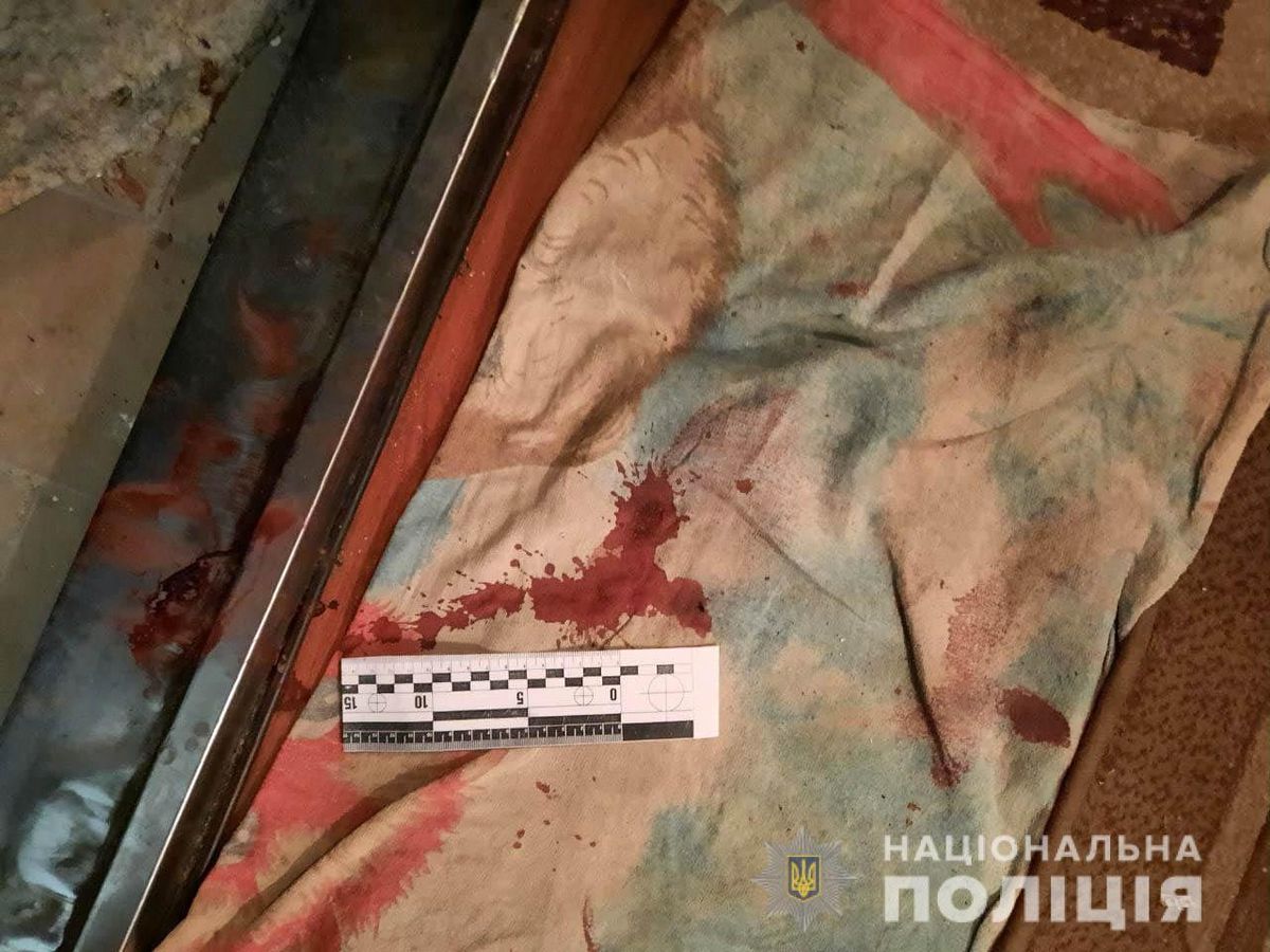 На Рівненщині 44-річна жінка зарізала чоловіка через його ревнощі